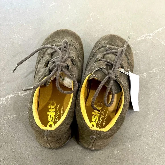 Unused/New dress shoes for toddler boys - Picture 2 of 6